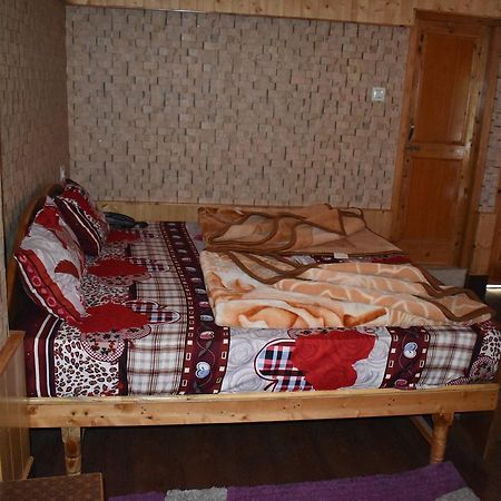 Hotel White House Kasol Exterior foto